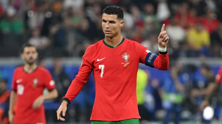 Ronaldo otkrio u kojem klubu će zavr&scaron;iti karijeru: 'Te&scaron;ko mi se zamisliti u toj ulozi'