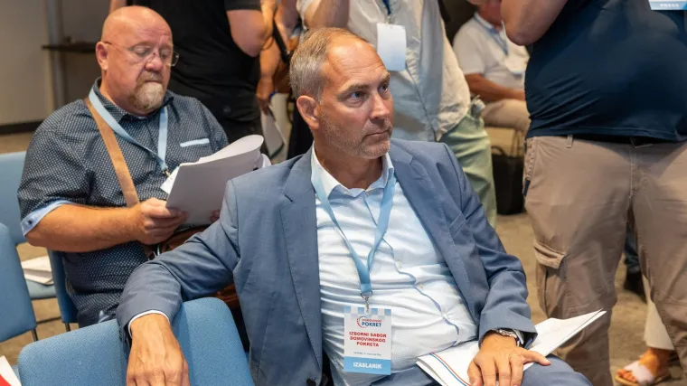 Bartulici prekipjelo? Iza&scaron;ao iz DP-a: 'Nadao sam se da stranka neće ovako nisko pasti'