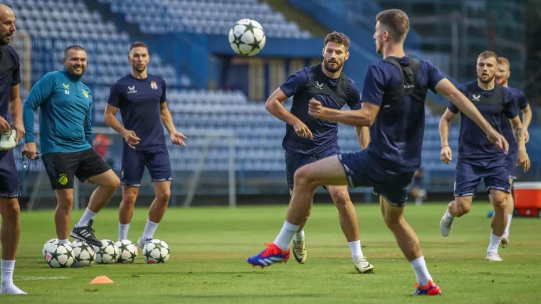 Dinamo objavio kako ide prodaja ulaznica za derbi i najavio posebnu noć