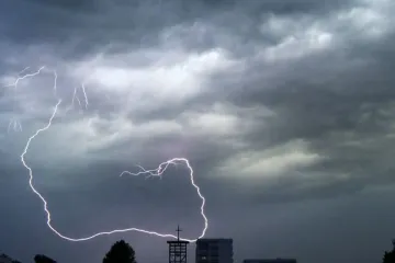 Prvi dan škole i nebo će plakati. Dolazi opasna fronta: Nevrijeme i olujne vjetrovi
