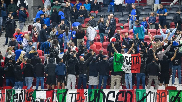 Talijanski navijači &scaron;okirali: Zasvirala je himna, a oni su neviđenim potezom naljutili mnoge