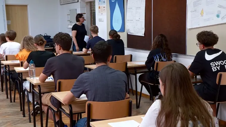Imamo li previše odlikaša? Iz škola ih svake godine izađe 47 posto, neki tvrde - nije realno