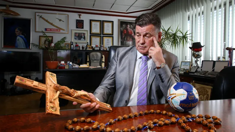 Uhitili Damira &Scaron;karu, odveli ga u Remetinec. Osudili ga na robiju zbog silovanja