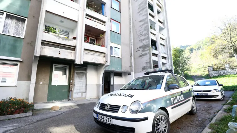 Stravičan zločin u Tuzli. Majka čekićem ubila te&scaron;ko bolesnu kćerku