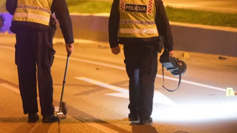 Te&scaron;ka nesreća: Vozač sletio u kanal i na mjestu poginuo