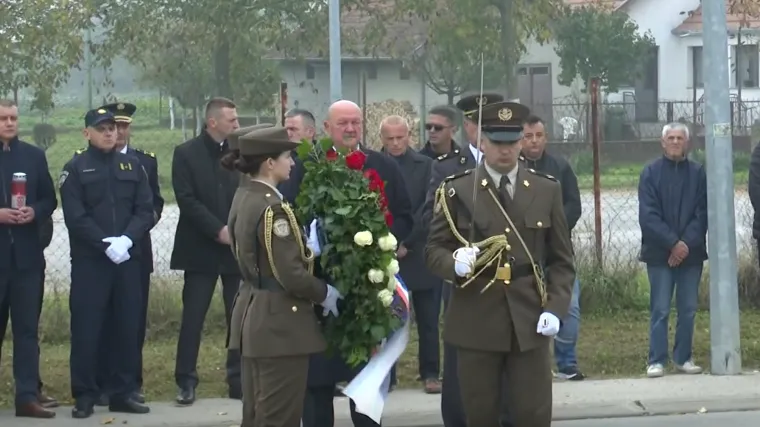 Obljetnica pada vukovarskog naselja Lužac. 'Za ove zločine još uvijek nitko nije odgovarao'