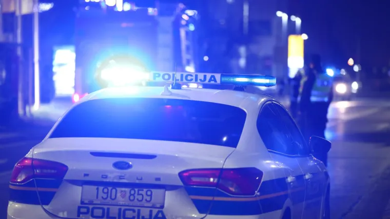 Lančani sudar u centru Zagreba! Četiri vozila se sudarila, jedna osoba ozlijeđena