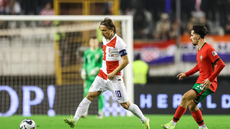 Luki Modriću stigao neočekivan poziv tijekom okupljanja s Vatrenima