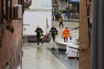 Dramatično upozorenje vatrogasaca sa Cresa: 'Zaštitite kuće, mogla bi poplaviti riva'