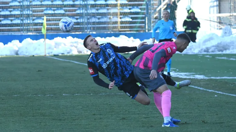 Remi Varaždina i Lokomotive u snježnim uvjetima