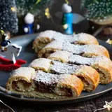 Omiljeni kolač jednostavan za pripremu: Donosimo recept za djedove brkove