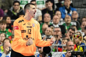 Matej Mandić: Od slomljenog lica u svlačionici do transfera karijere; Dio je tandema 'umri mu&scaron;ki, Ljubu&scaron;ki'