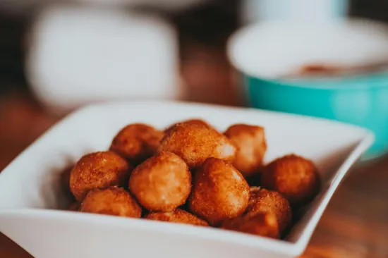 Najbolji recept za slane fritule s jogurtom: Savr&scaron;ene su kao užina ili prilog