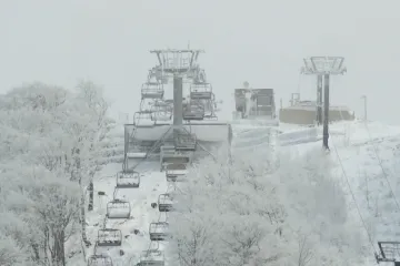 Snijega ima, ali ne dovoljno za skijanje i sanjkanje: Ima li rješenja s umjetnim?