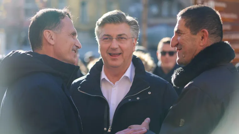 HDZ siguran u Primorca: 'Pobjeđujemo na izborima! Shvatit ćete to sutra...'