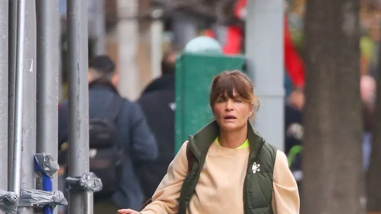 Supermodel Helena Christensen  u casual izdanju bez mrvice &scaron;minke