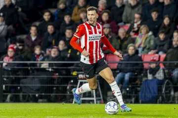 Trener PSV-a oduševljen Perišićem:  'Svejedno mu je kojom nogom igra'