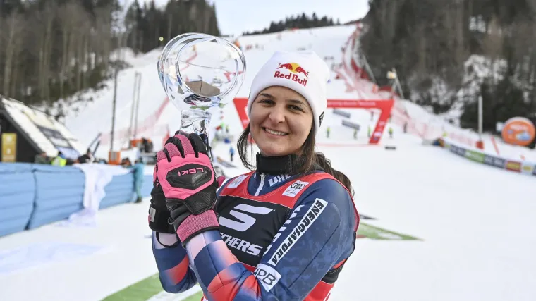 Samo riječi hvale za na&scaron;u Zrinku: 'Mala Shiffrin odrasta, pokorila je i Kranjsku Goru'