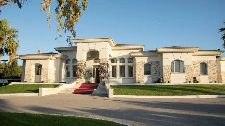 Prvi pogled na vilu Gospodina Savr&scaron;enog: 10.000 kvadrata i privatni heliodrom