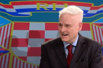 Kulenovi, podvale i neprospavane noći na Pantovčaku: Josipović otkrio tajne s 'Brda'