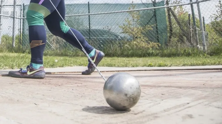 Užasan sigurnosni propust: Oca atletičara pogodilo atletsko kladivo i usmrtilo ga