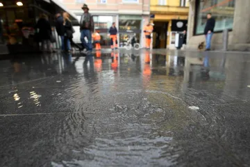 Drama usred noći: Pukla cijev u Zagrebu, voda dosegla 40 centimetara