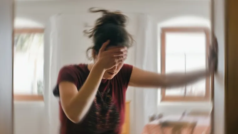 Deseci tisuća Hrvata pate od teške bolesti: Neurologinja otkrila simptome i uzrok