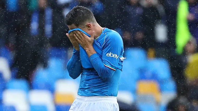 Stao je Napolijev niz od deset utakmica bez poraza, jedan od tragičara je biv&scaron;i igrač Dinama