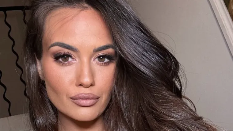 Adriana Ćaleta-Car dokazala da se stil ne kupuje novcem: Obukla suknju od četiri eura