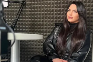 Duga kosa, pune usne i ženstveni stil: Božo Kralj je prije estetskih zahvata bio sasvim druga osoba