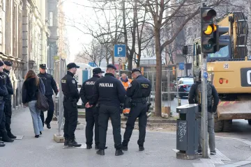 Pobuna u centru Zagreba: Radovi na podzemnim spremnicima pod nadzorom policije