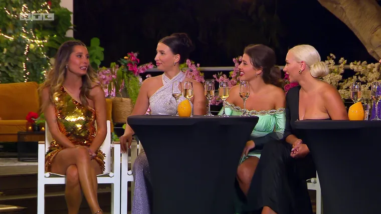 Mia prekinula Ninin i &Scaron;imin spoj, on na kraju večeri ljubio Lauru, a Milo&scaron; Barbaru