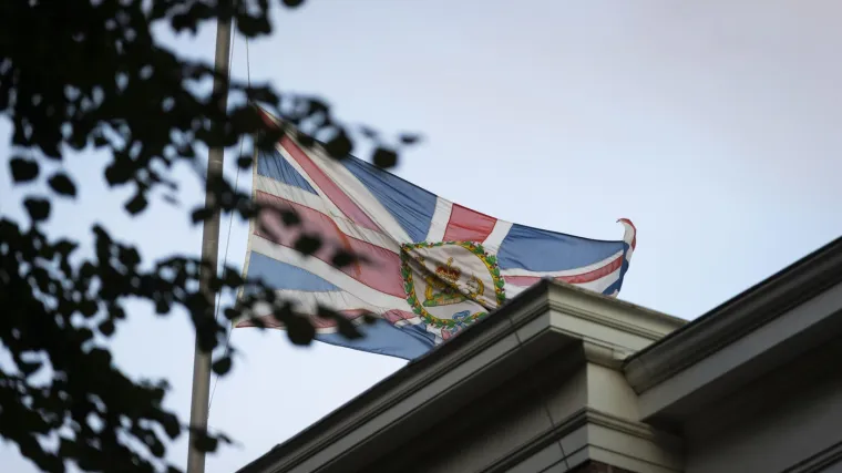 Dvije osobe britanskog veleposlanstva istjerane iz Rusije, imaju dva tjedna za pakiranje kofera