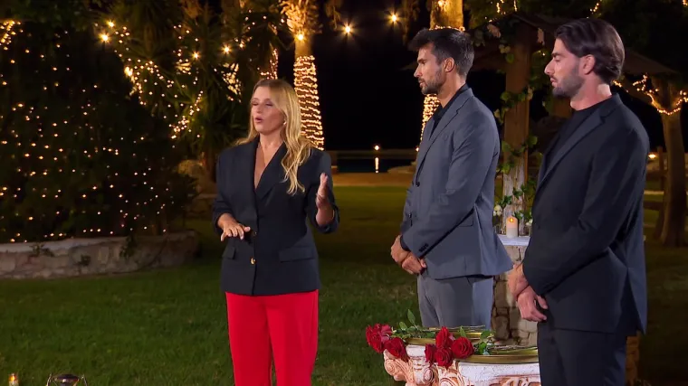 Dvije djevojke napustile show: Jedna od njih bila je favoritkinja