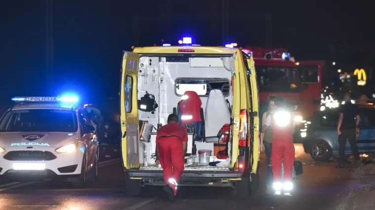 Nesreća u Slavoniji: Više ljudi ozlijeđeno i prevezeno u bolnicu