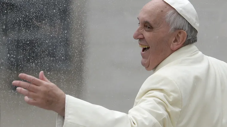 Stigle nove informacije oko zdravstvenog stanja pape Franje. Ovoj vijesti mnogi su se nadali