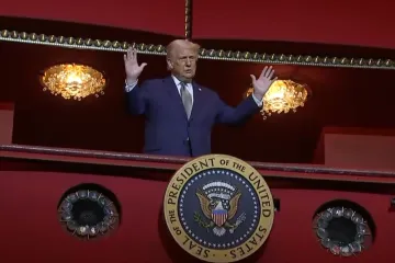 Čovjek koji je stvorio Trumpa već smi&scaron;lja kako ga zadržati do 2032. u Bijeloj kući. Mojmira: Moolim?