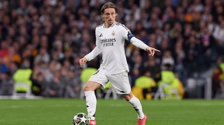 Raste interes za Modrića: Čeka se rasplet s Realom, u sve se upetljao Dinamov 'krvnik'?