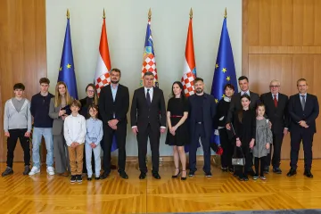 Milanović odlikovao troje profesora s Građevinkog fakulteta: 'Količina rada je bez presedana'