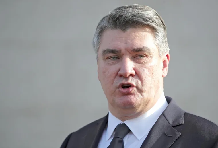 25.02.2021., Zagreb - Predsjednik Zoran Milanovic obratio se medijima nakon sto je obisao izlozbu "Hrvatska svijetu". Photo: Sanjin Strukic/PIXSELL
