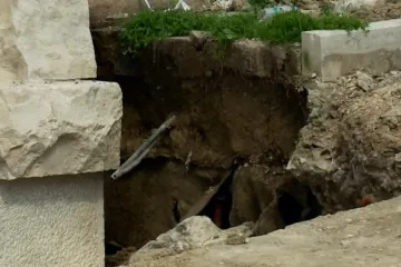 Kamen ga je poklopio, izvlačili su ga 40 minuta. Svjedok užasa: 'Čuo sam zapomaganje...'