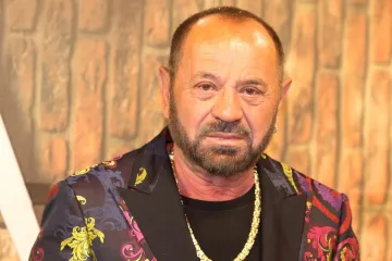 Ovako je Mile Kitić izgledao kad je imao bujnu dugu kosu: Malotko bi ga uspio prepoznati