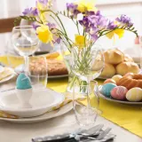 Dekoracija stola za Uskrs treba biti elegantna i vedra, evo nekoliko ideja