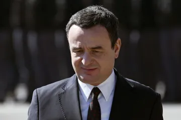 Kurti podnio ostavku par sati prije polaganja zakletve! Obratio se pismom