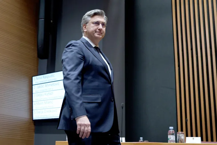 03.12.2024., Zagreb - U Saboru je pocela rasprava o povjerenju premijeru Plenkovicu. O prijedlogu za opoziv koji je podnio SDP glasovati ce se u petak, a ocekuje se da ce, kao i svi dosadasnji, biti odbijen. Photo: Patrik Macek/PIXSELL