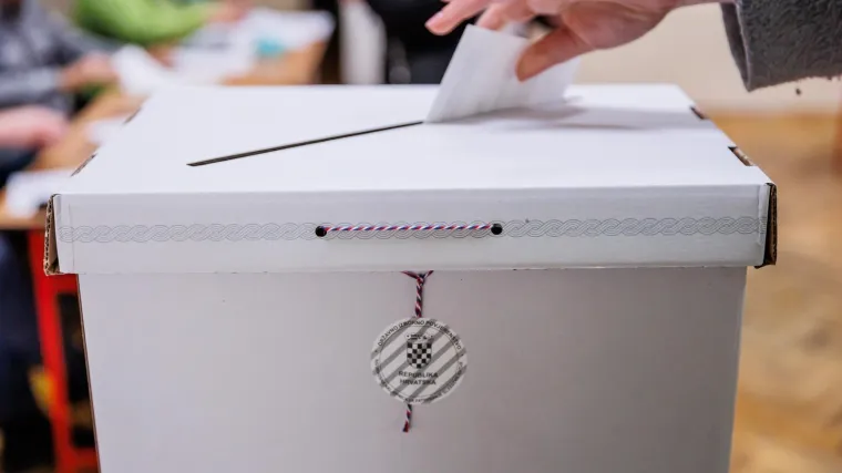 Po jo&scaron; jedan mandat ide 14 župana, a &scaron;est županija dobiva novog 'vladara': Evo tko je sve odustao