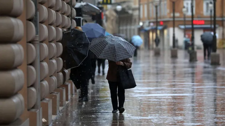 Stižu pljuskovi s grmljavinom: Meteorologinja prognozirala vrijeme za vikend