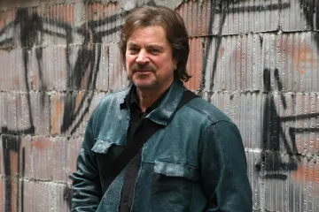 Alen Islamović pozornicu zamijenio lješnjacima: 'Posadio sam najbolje i najslađe'