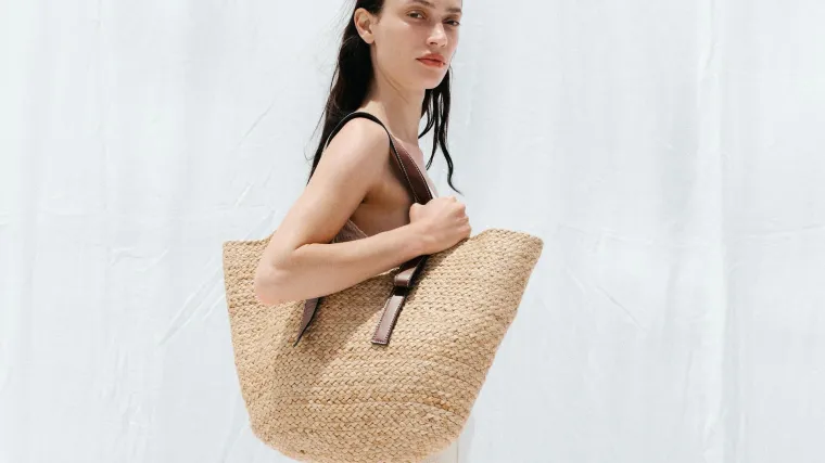 &Scaron;armantne ljetne torbe koje pristaju uz sve - od rafije do platna