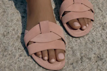 Trendseterice ih obožavaju: I ovog ljeta nosimo sandale inspirirane kultnim Hermes modelima